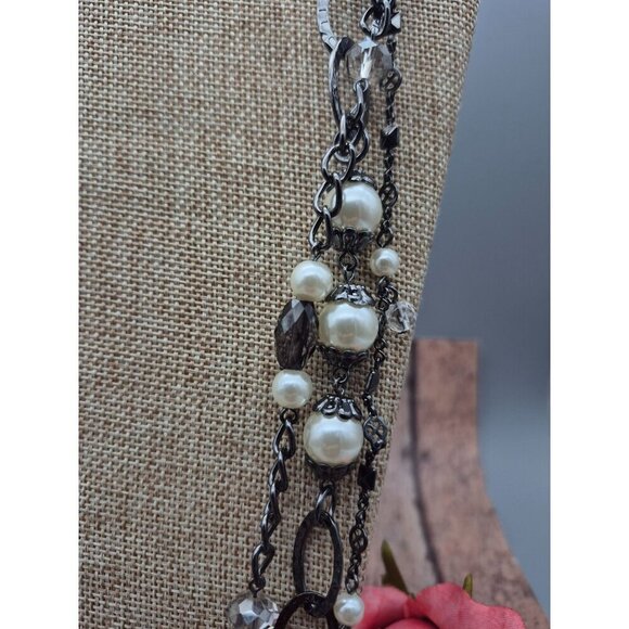 Premier Design Gun Metal Chain Necklace Faux Pearls Hammered Links Multi Strand - Picture 5 of 9